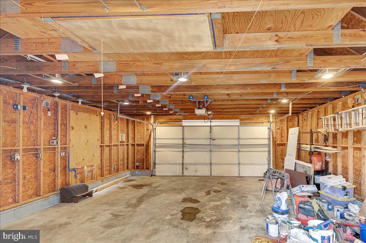 BALLARD GARDENS - Residential