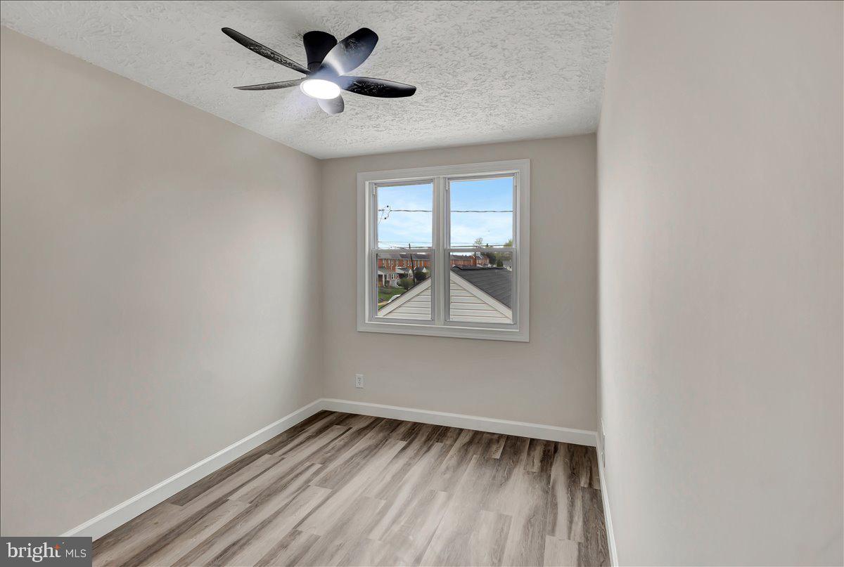 BALLARD GARDENS - Residential