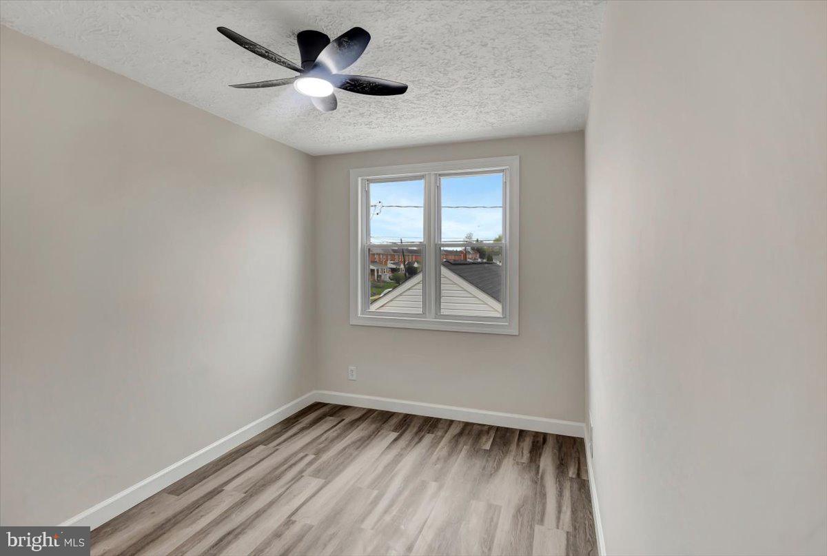 BALLARD GARDENS - Residential