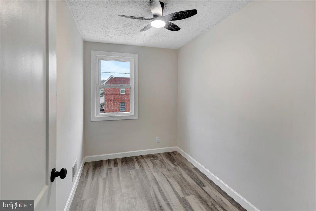 BALLARD GARDENS - Residential