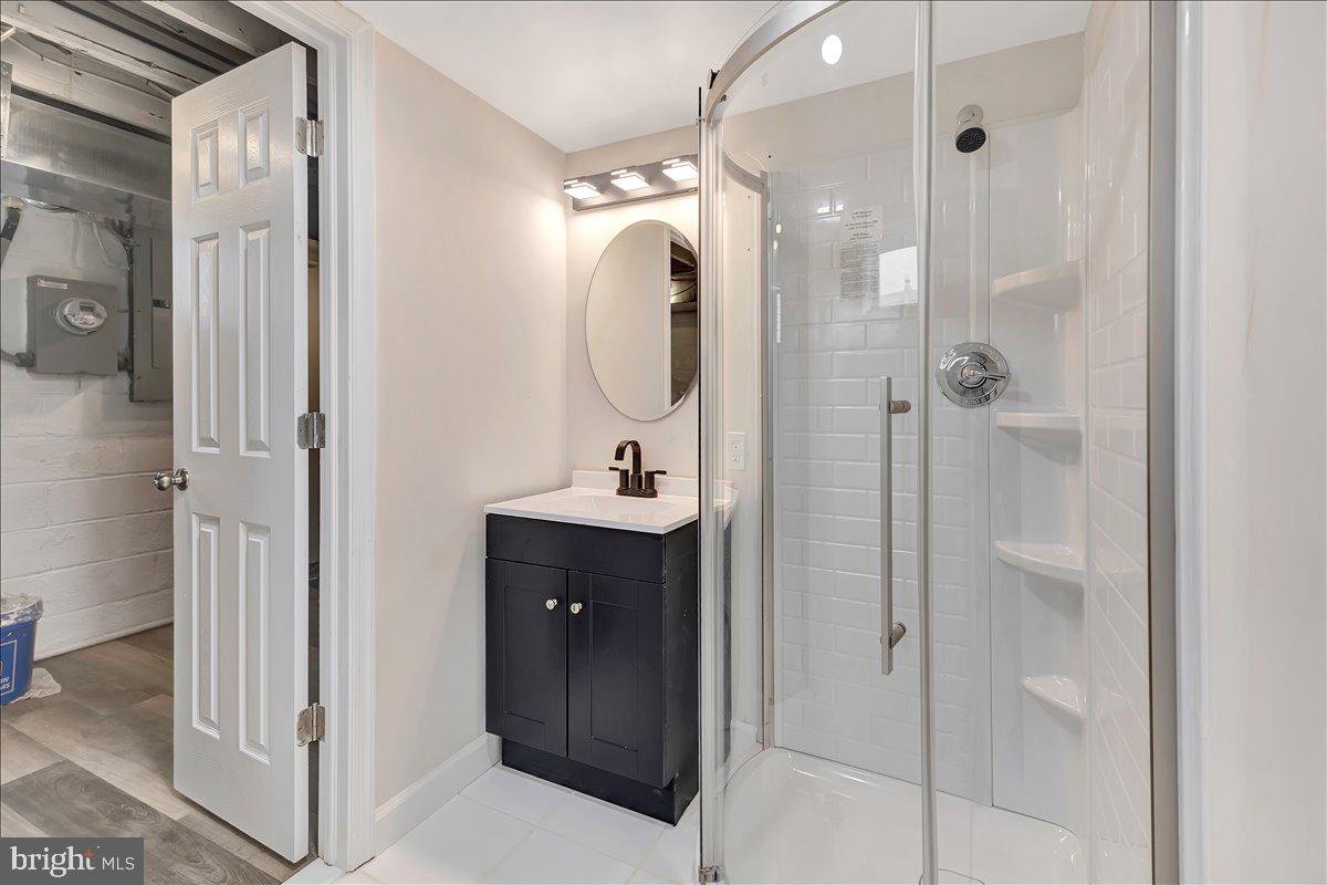 BALLARD GARDENS - Residential