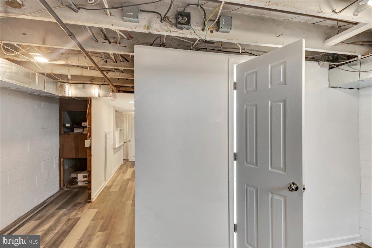 BALLARD GARDENS - Residential