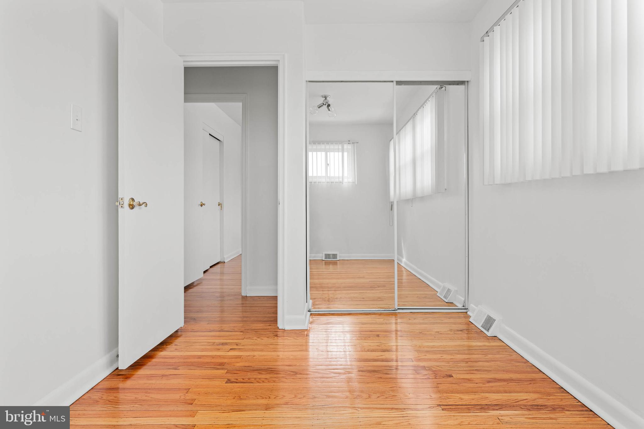 PLYMOUTH HILLS - Residential