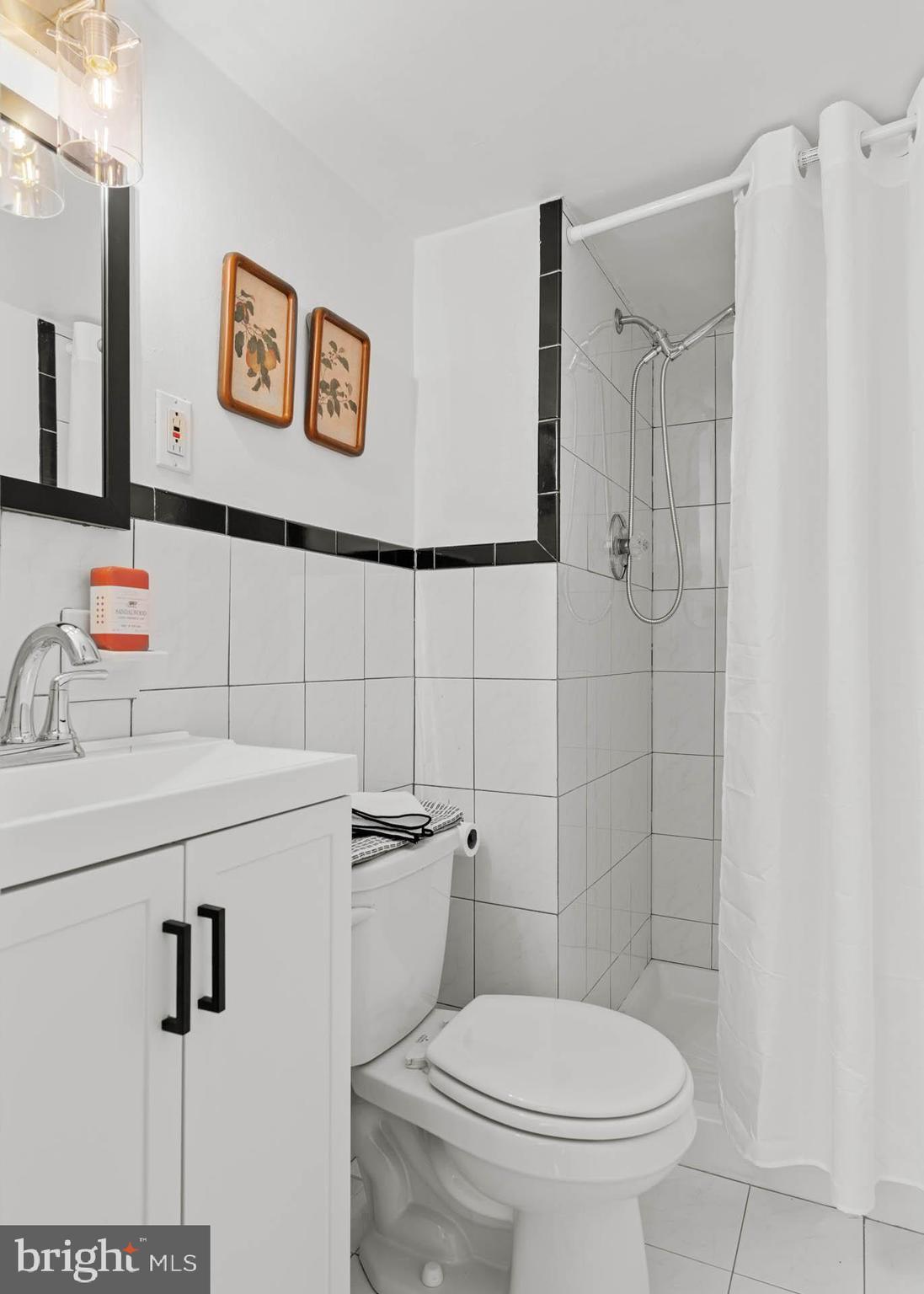 PLYMOUTH HILLS - Residential