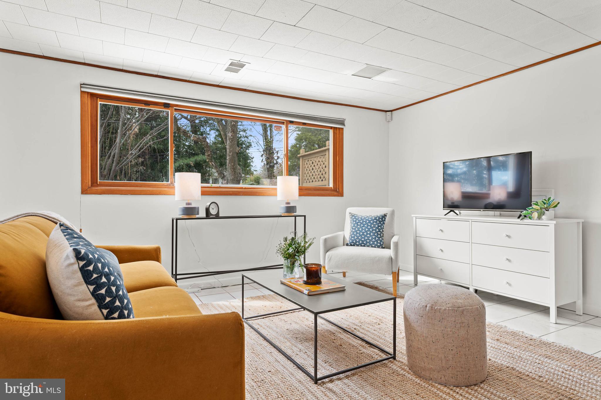 PLYMOUTH HILLS - Residential