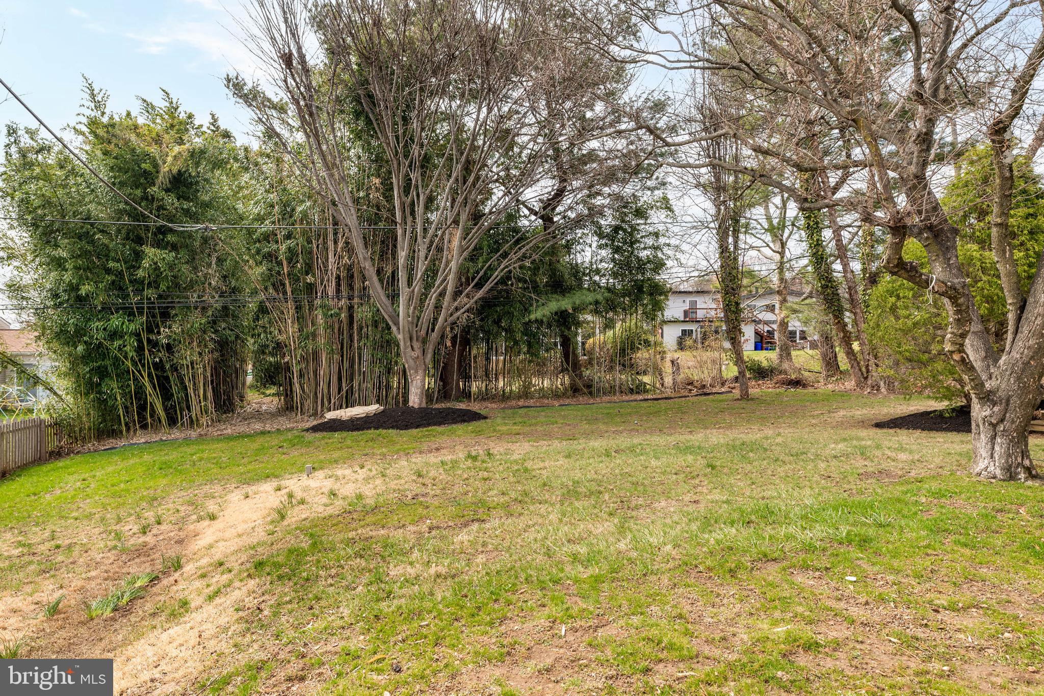 PLYMOUTH HILLS - Residential