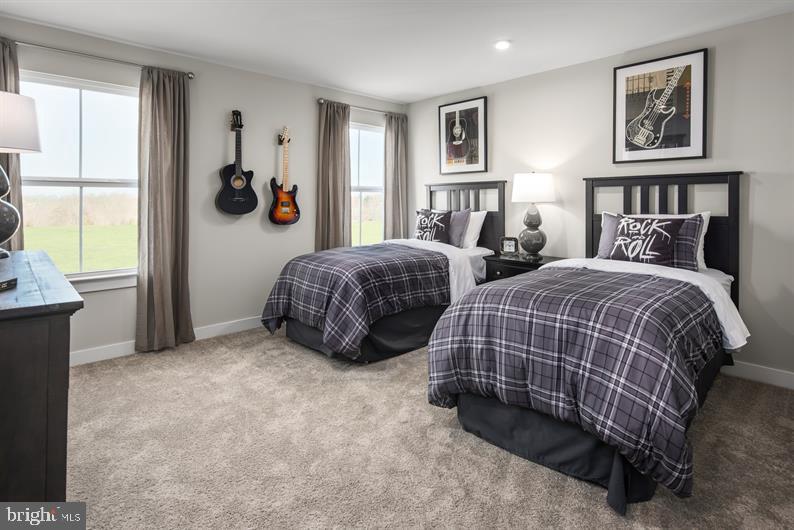 MONTGOMERY VILLAGE - Residential