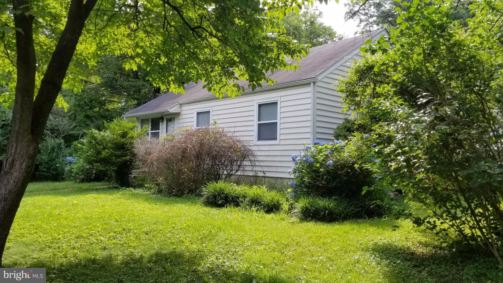 PIMMIT HILLS - Residential