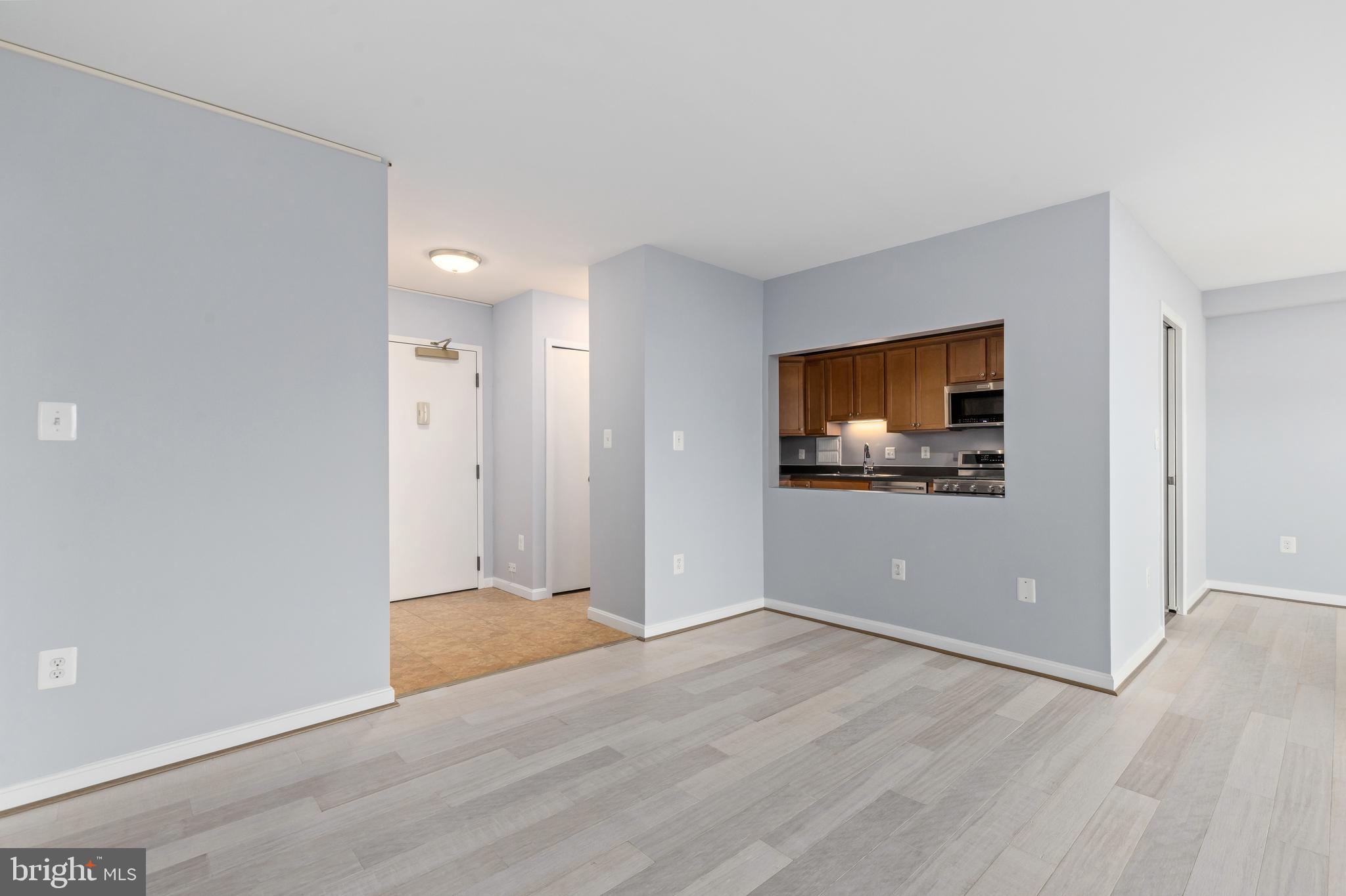 SKYLINE PLAZA - Residential Lease