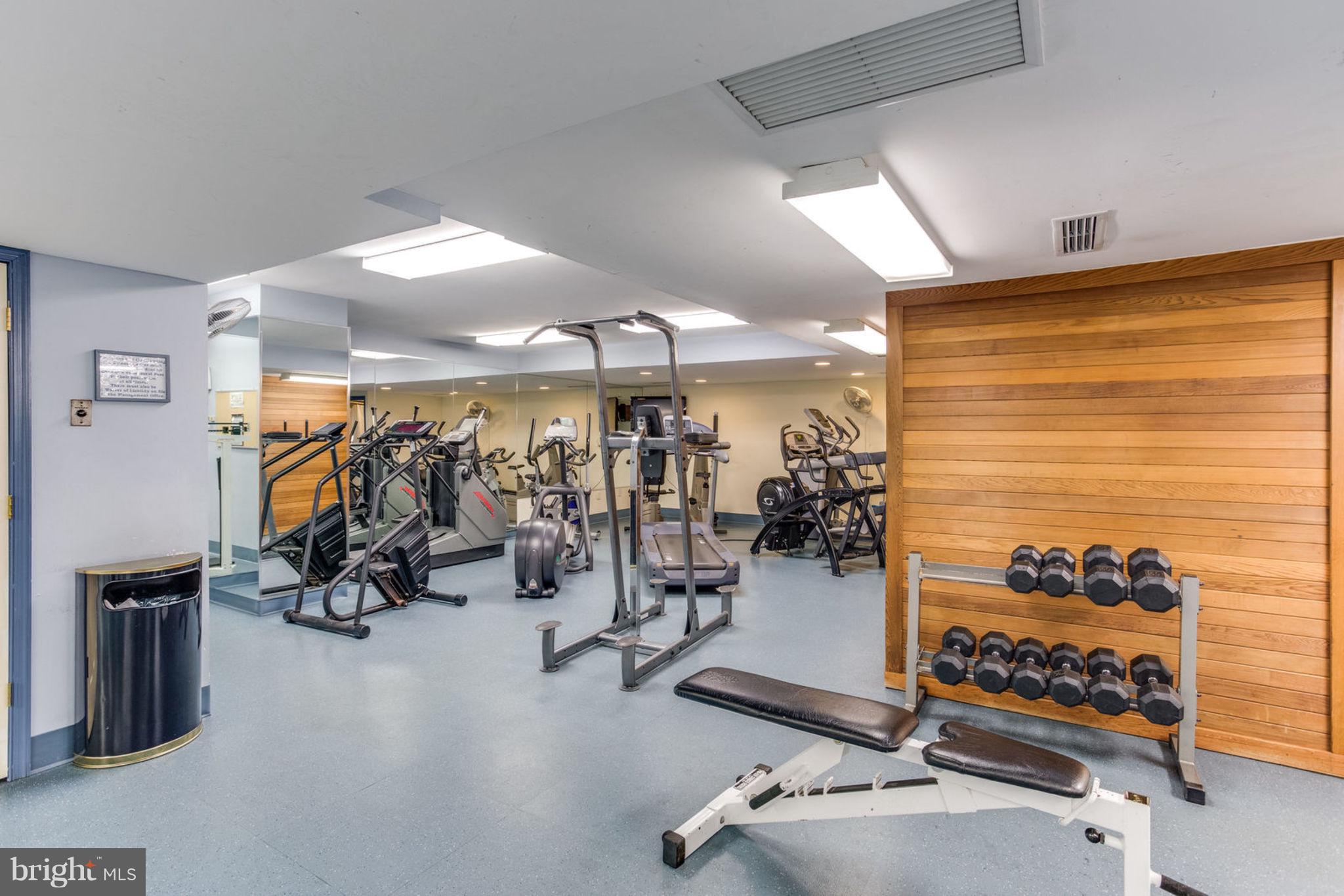 SKYLINE PLAZA - Residential Lease