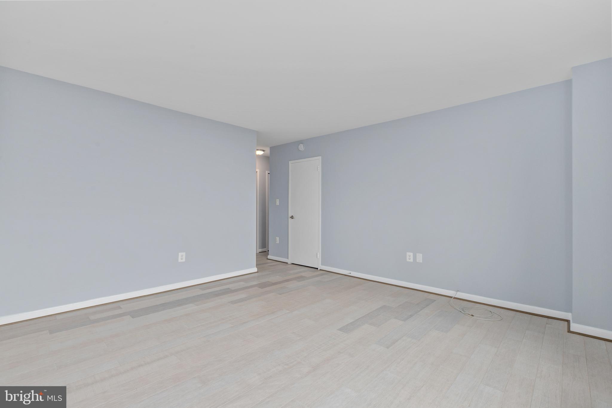 SKYLINE PLAZA - Residential Lease