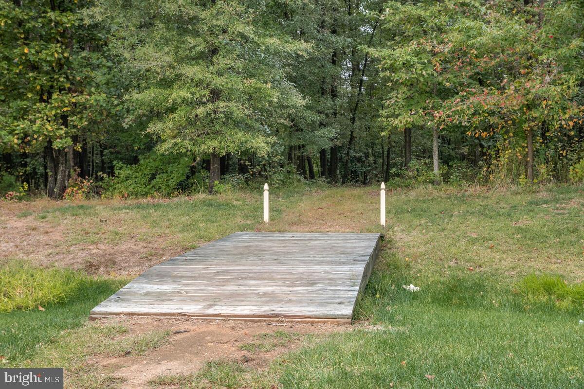 TANYARD COVE NORTH - Residential Lease