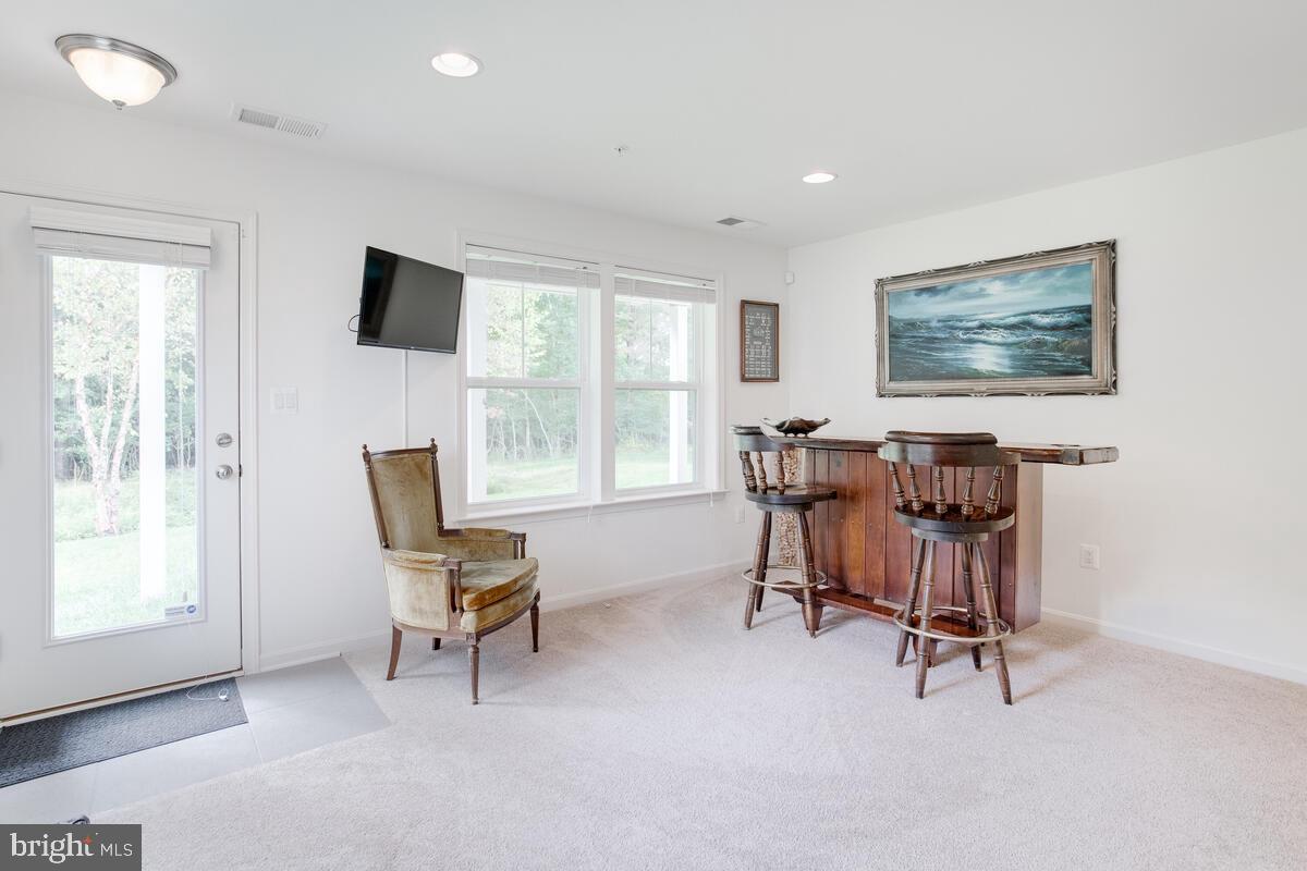 TANYARD COVE NORTH - Residential Lease