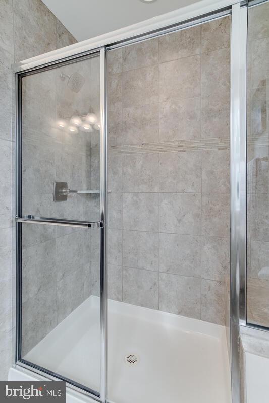 TANYARD COVE NORTH - Residential Lease