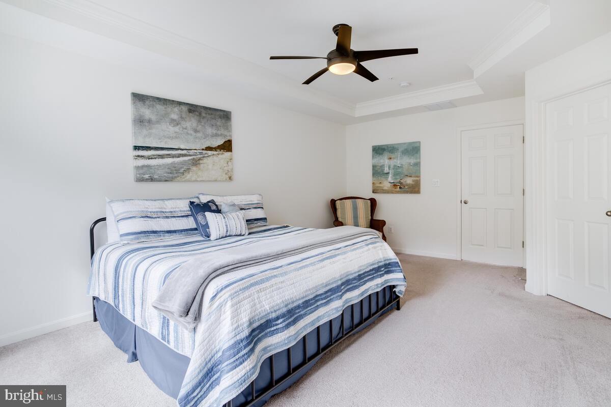 TANYARD COVE NORTH - Residential Lease