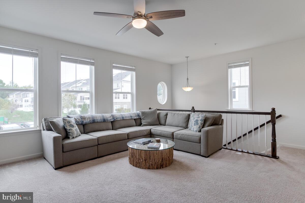 TANYARD COVE NORTH - Residential Lease