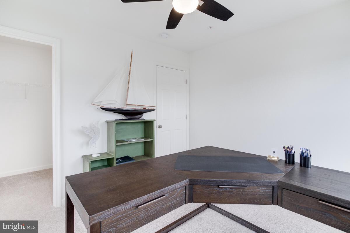 TANYARD COVE NORTH - Residential Lease