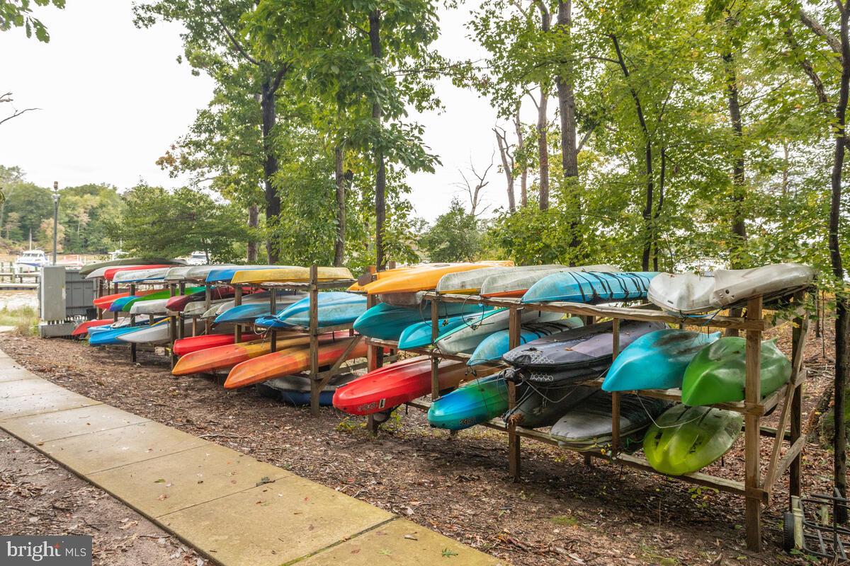 TANYARD COVE NORTH - Residential Lease