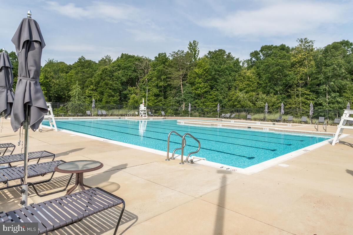 TANYARD COVE NORTH - Residential Lease