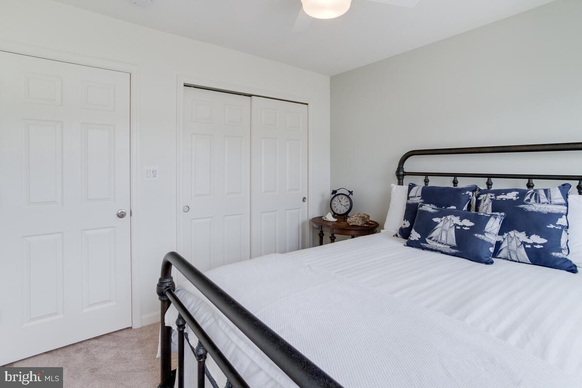 TANYARD COVE NORTH - Residential Lease