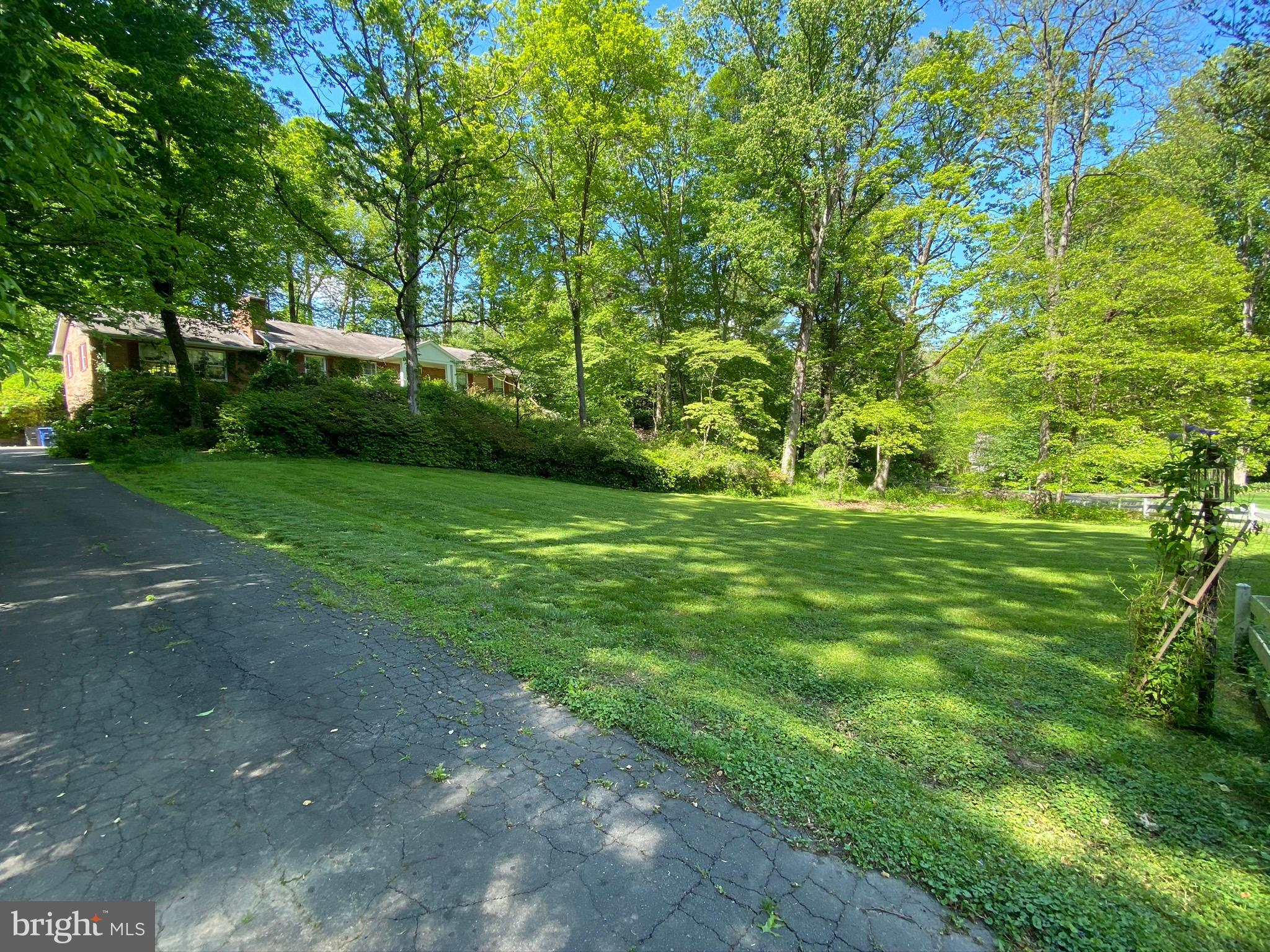 LANGLEY FOREST - Residential