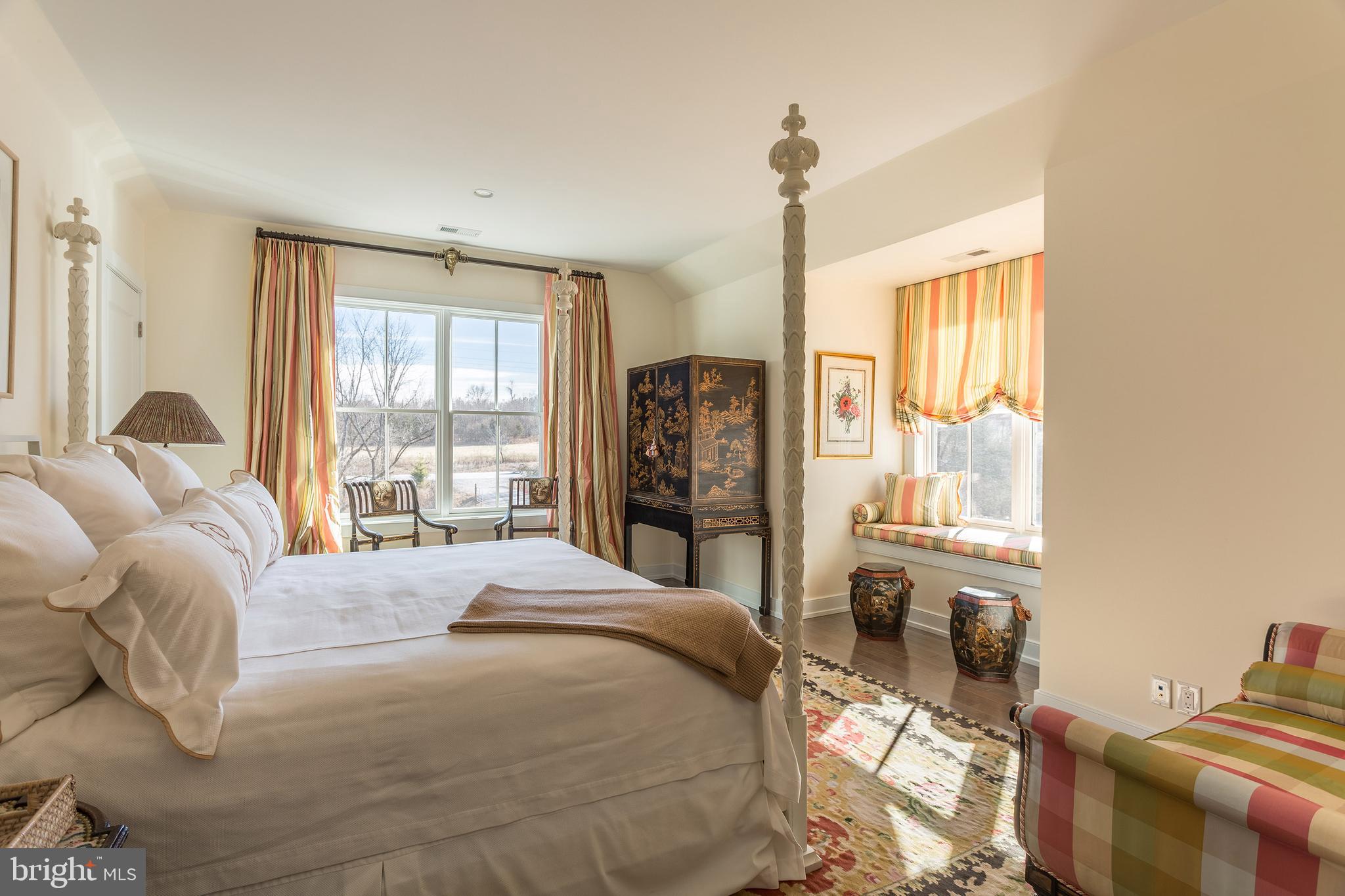 RABBIT RUN CREEK - Residential