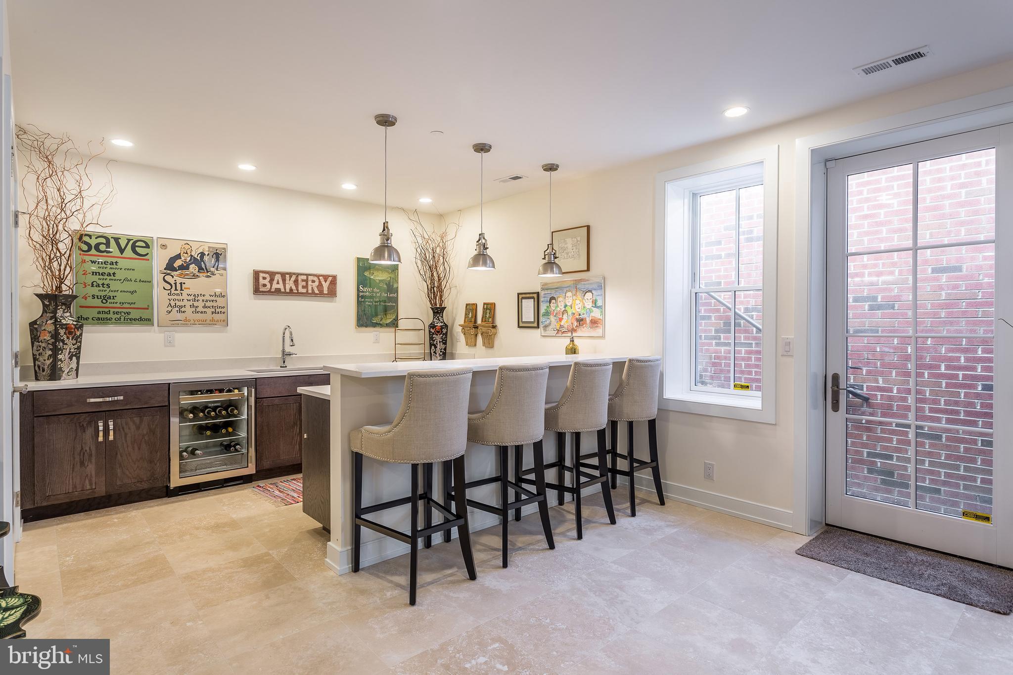 RABBIT RUN CREEK - Residential