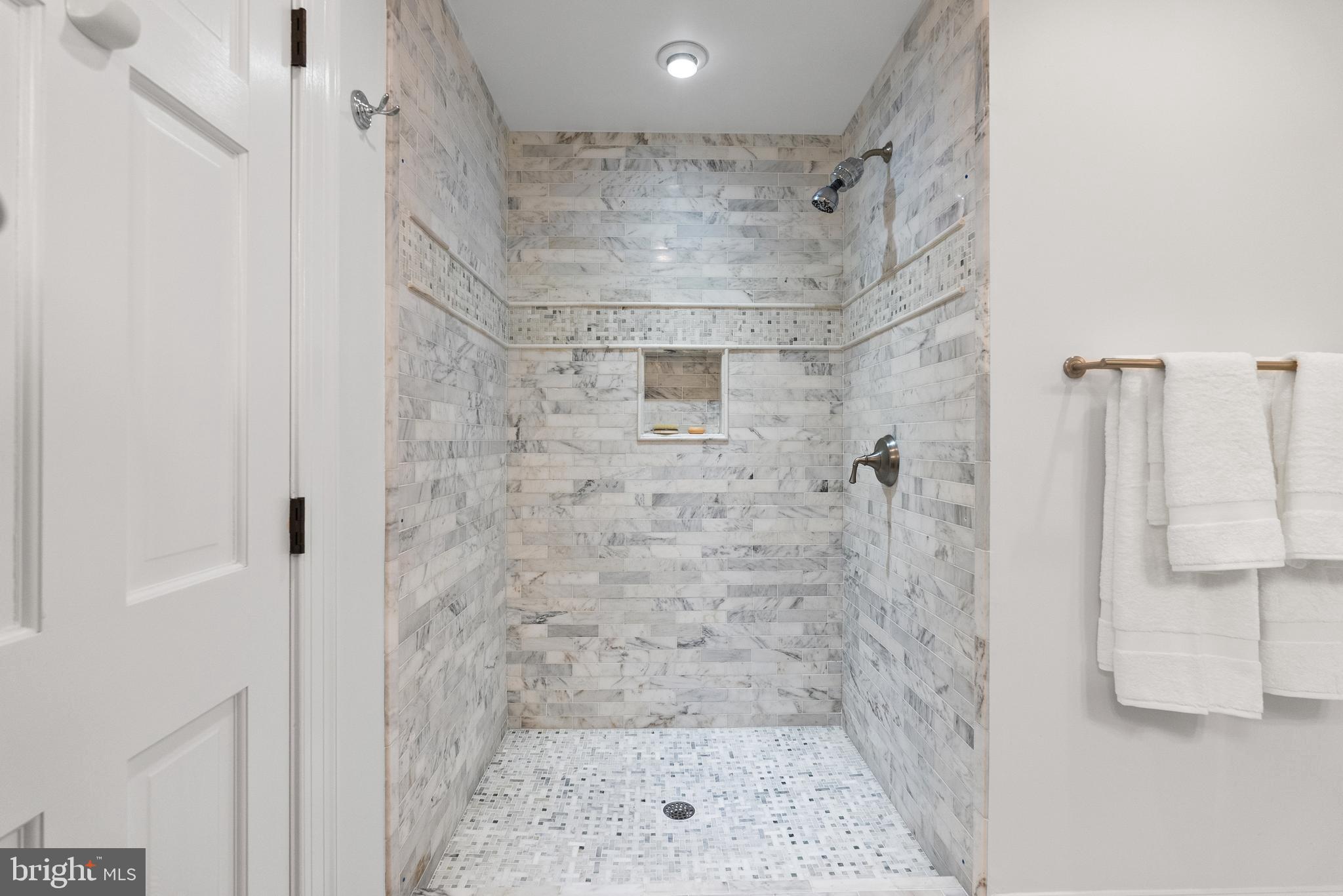 BELLE HAVEN - Residential