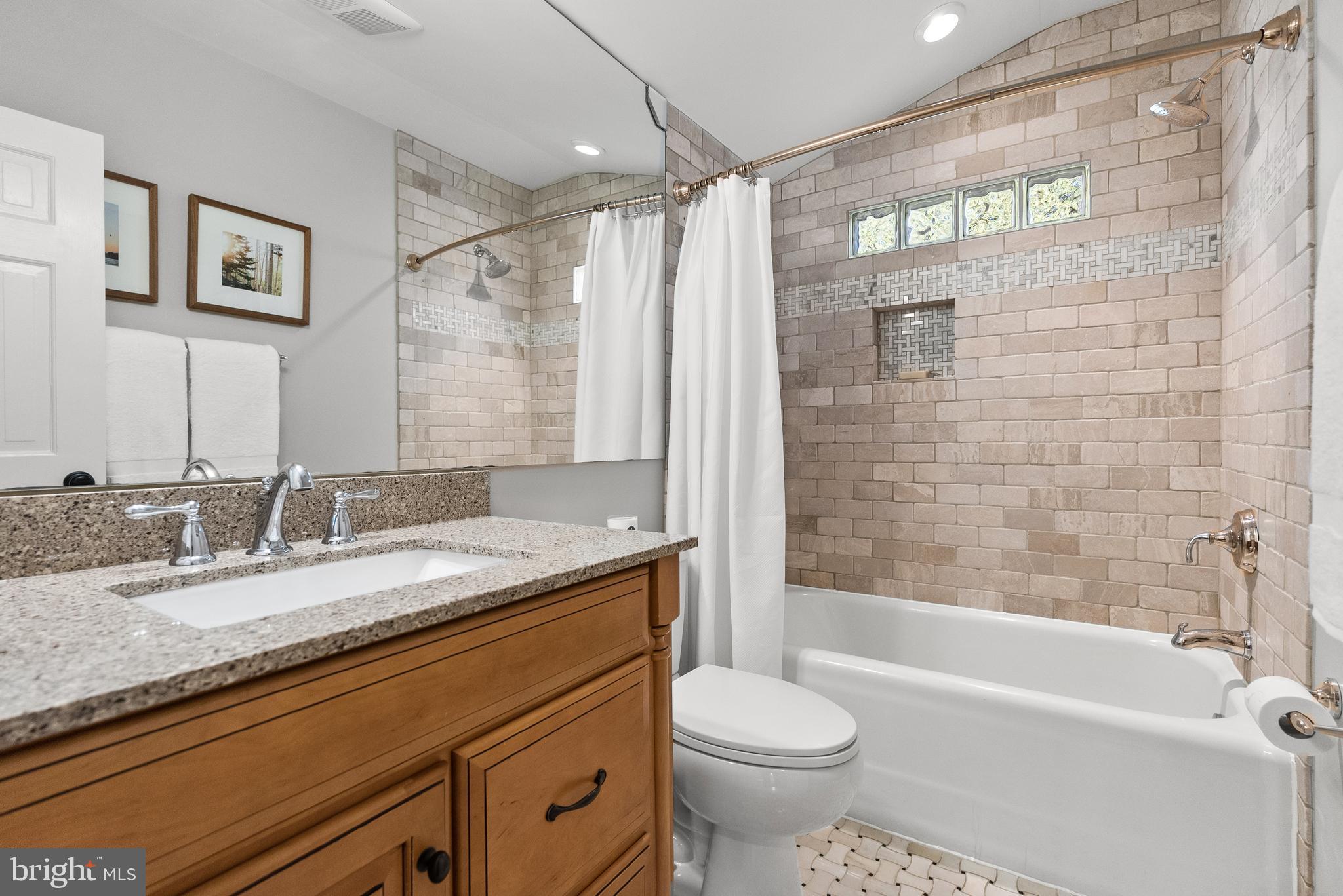 BELLE HAVEN - Residential