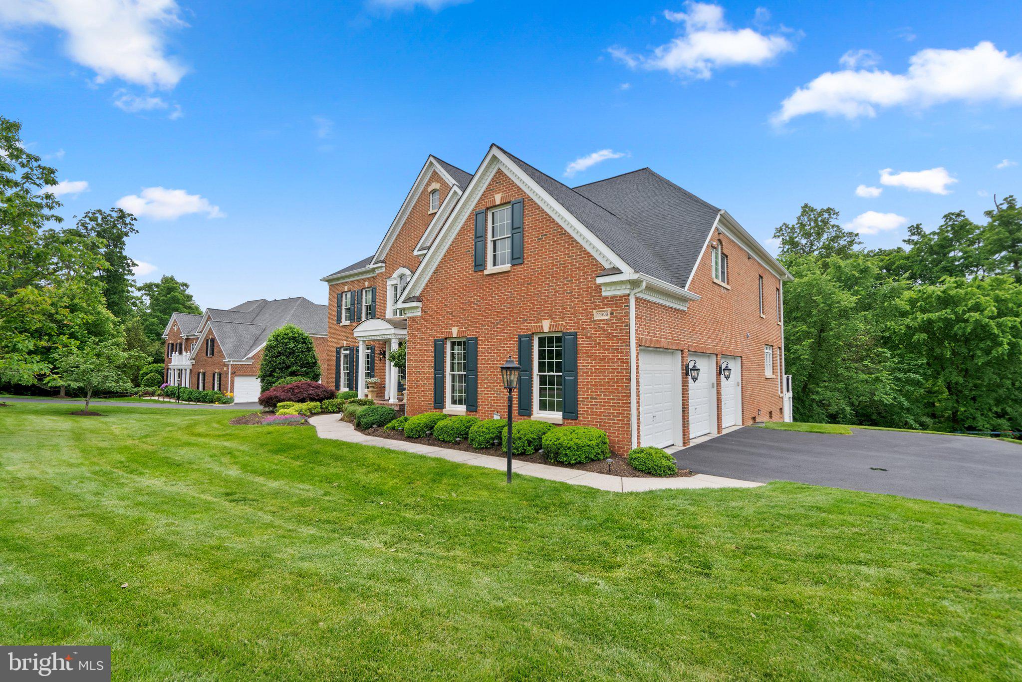 OAK HILL RESERVE - Residential