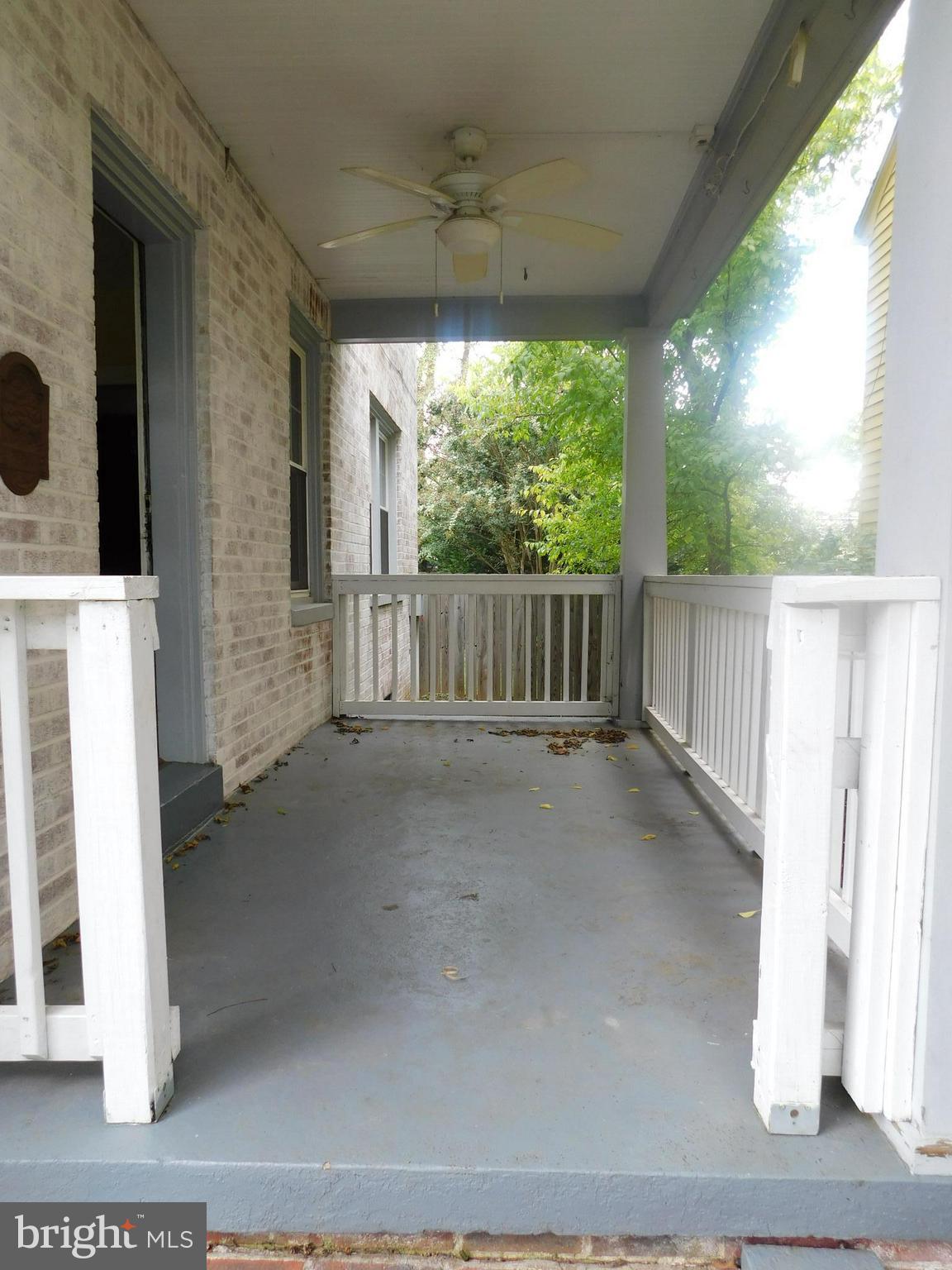 DOWNTOWN FREDERICKSBURG - Residential Lease