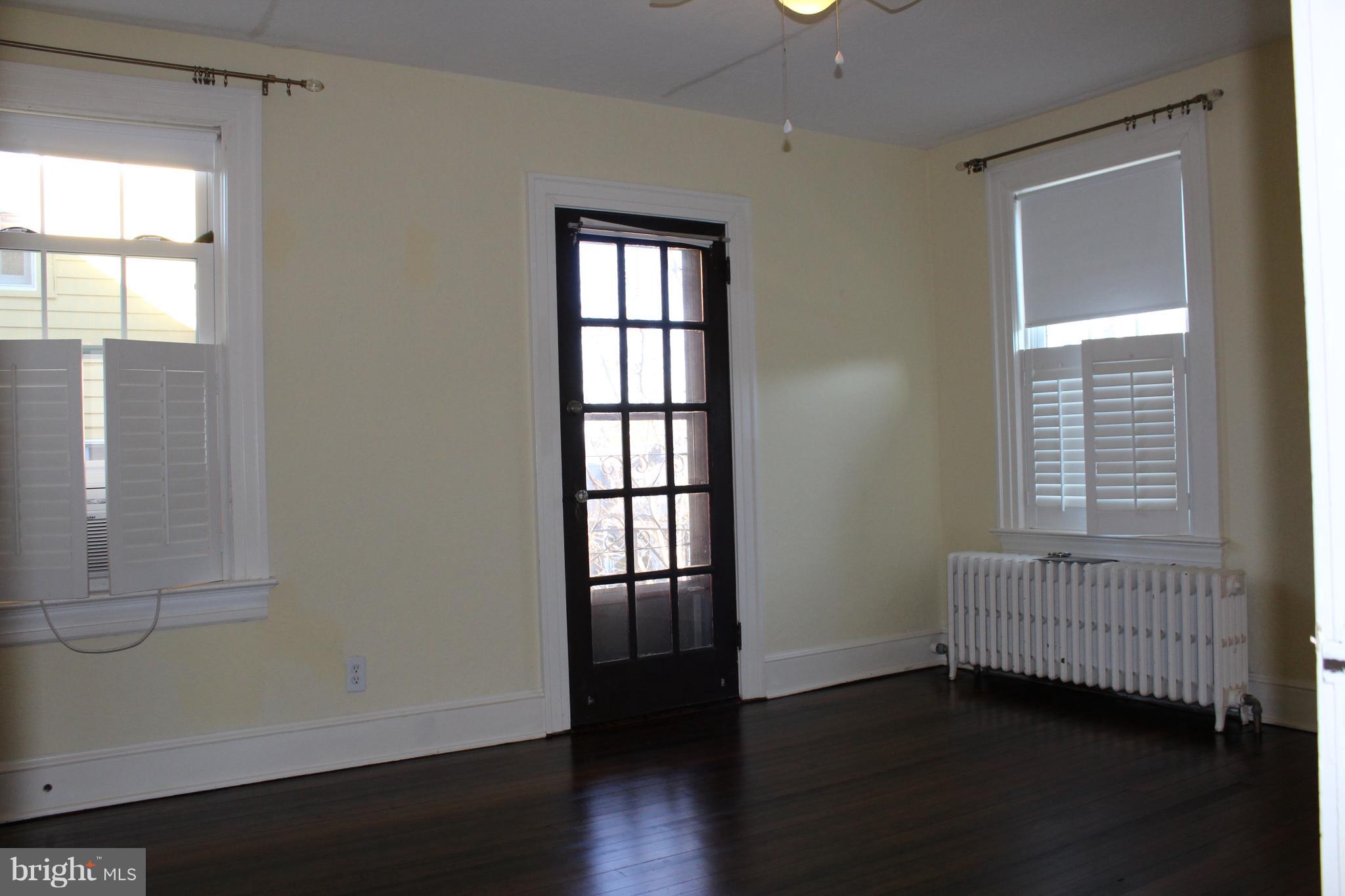 DOWNTOWN FREDERICKSBURG - Residential Lease