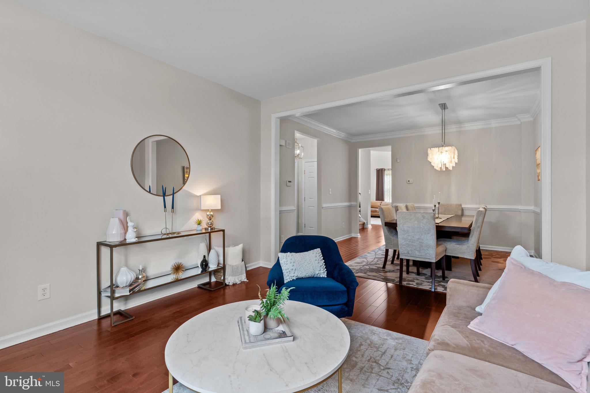 WALNUT GROVE - Residential