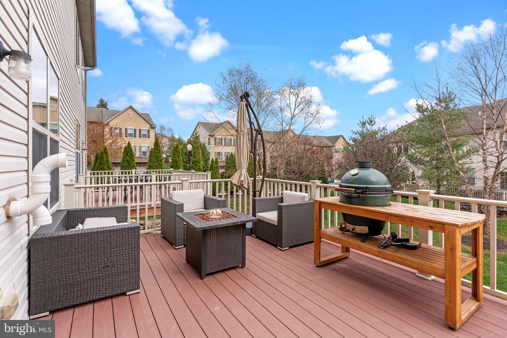 WALNUT GROVE - Residential