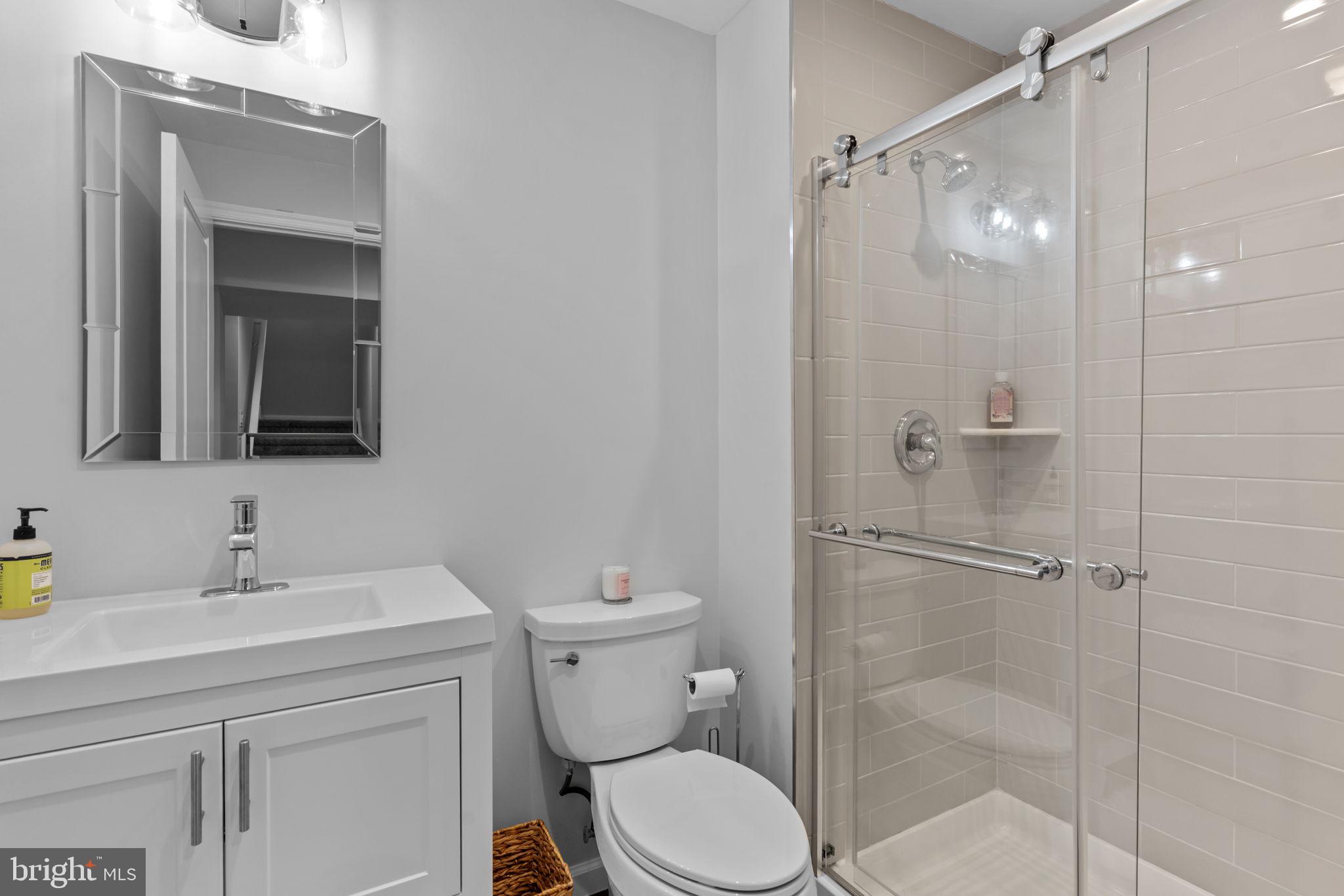 WALNUT GROVE - Residential