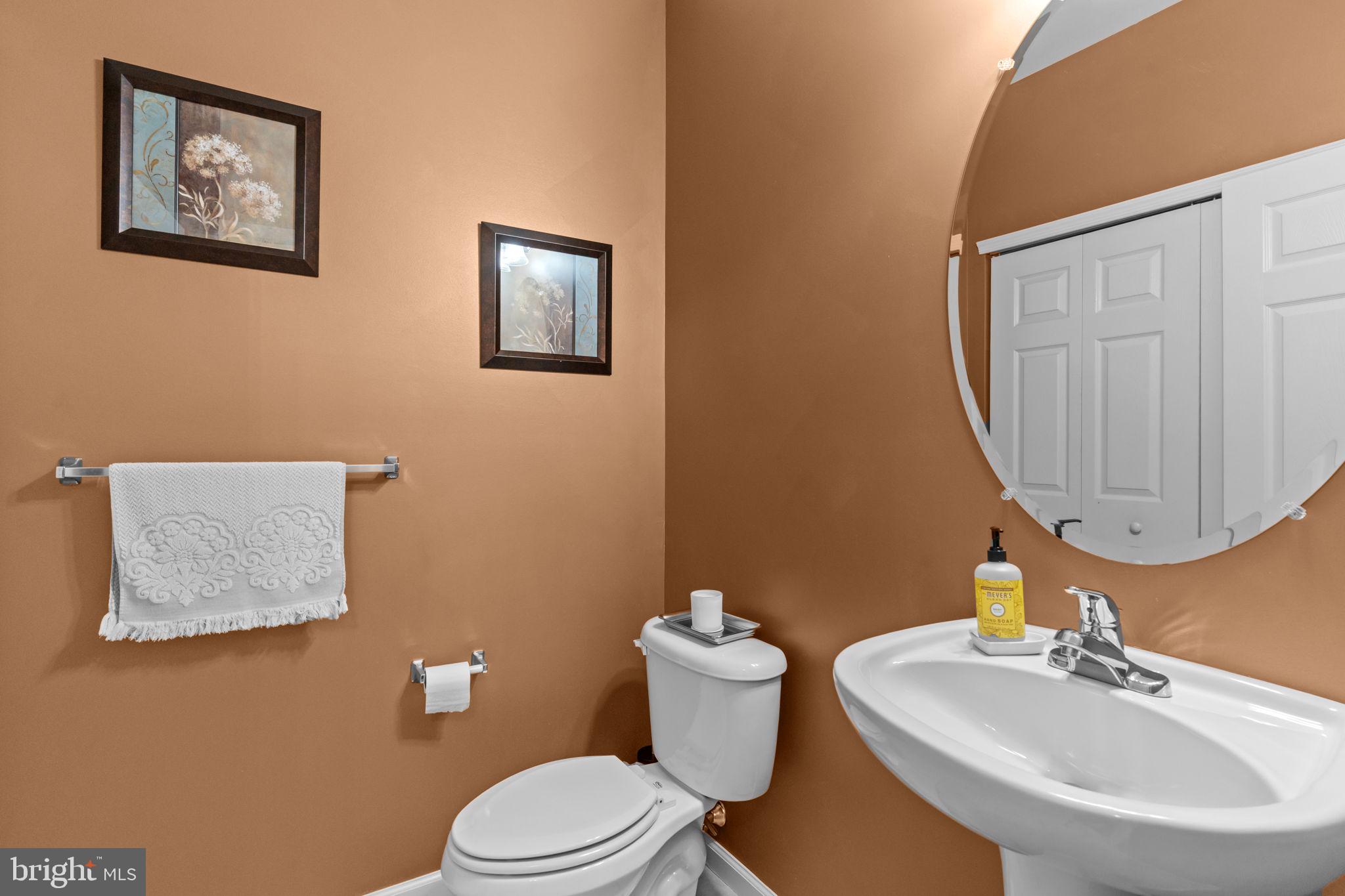 WALNUT GROVE - Residential