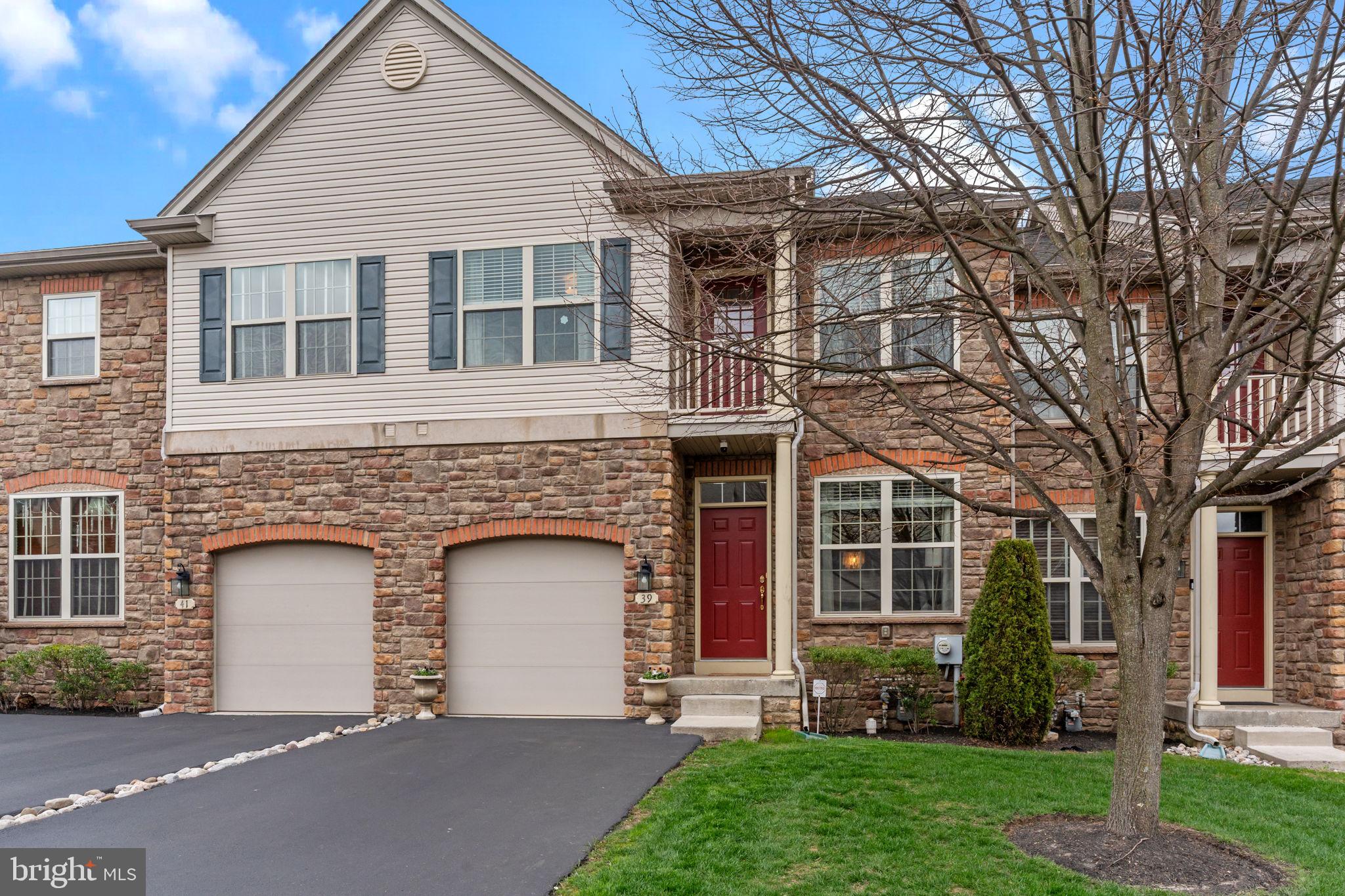 WALNUT GROVE - Residential