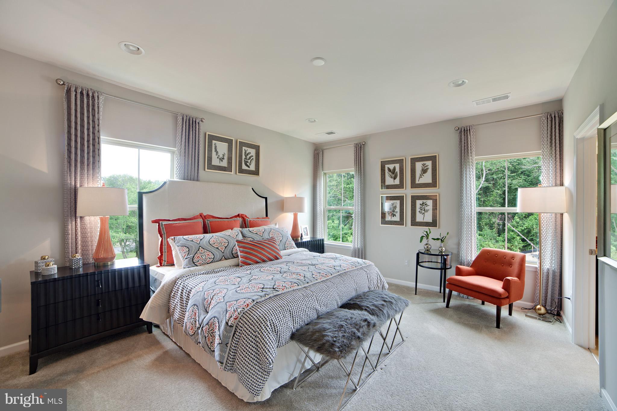 PONDVIEW - Residential