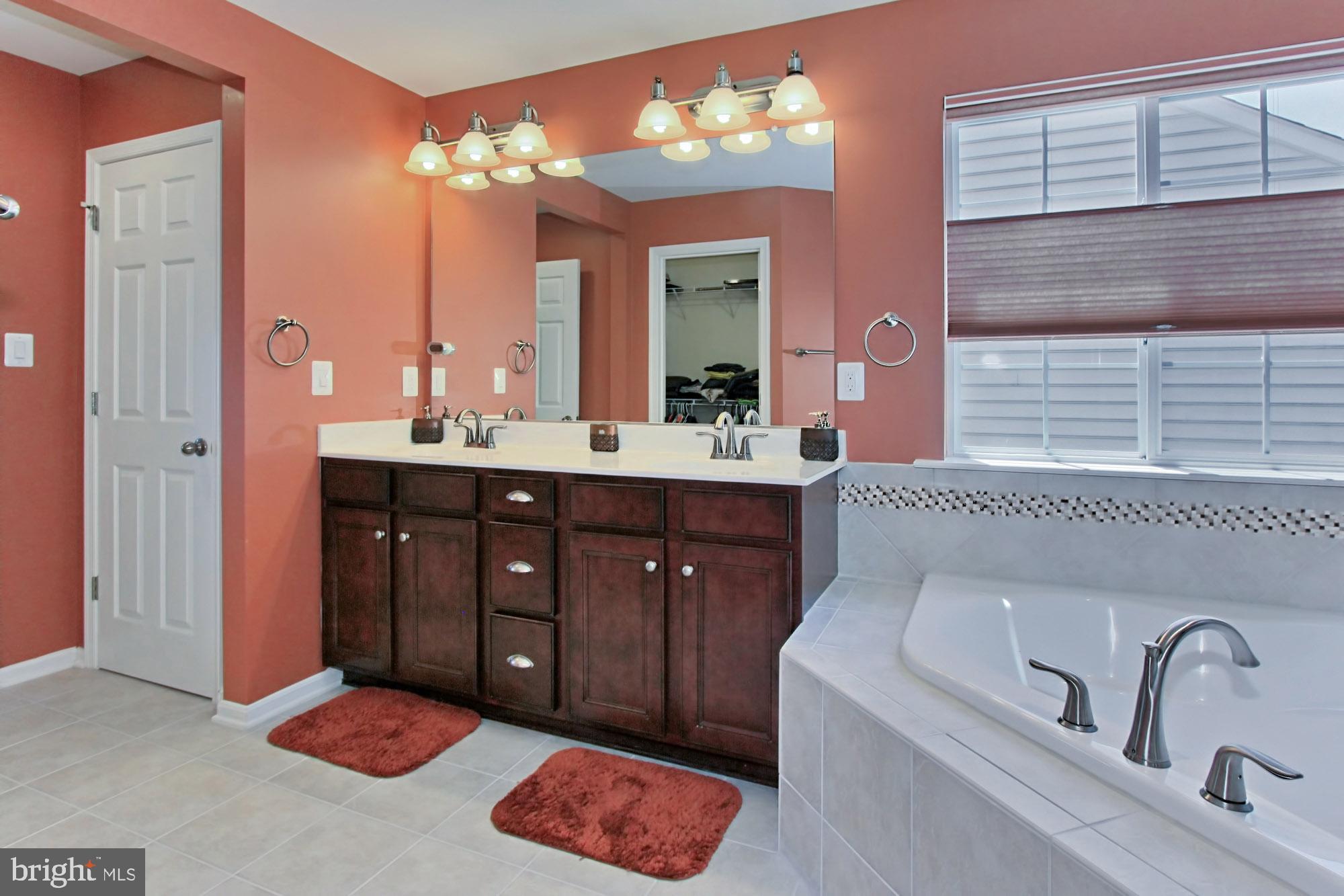 PROVIDENCE GLEN - Residential