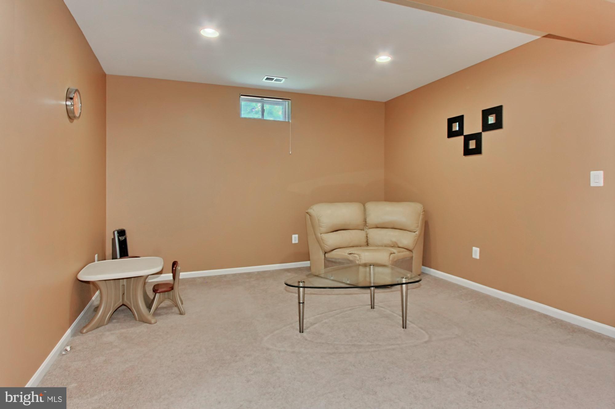 PROVIDENCE GLEN - Residential