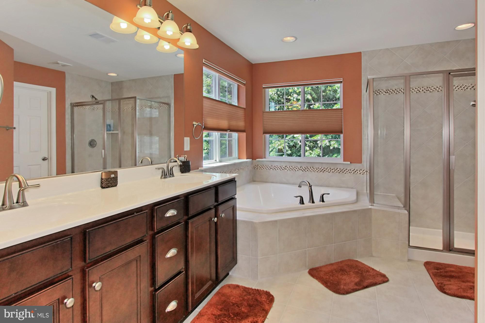 PROVIDENCE GLEN - Residential