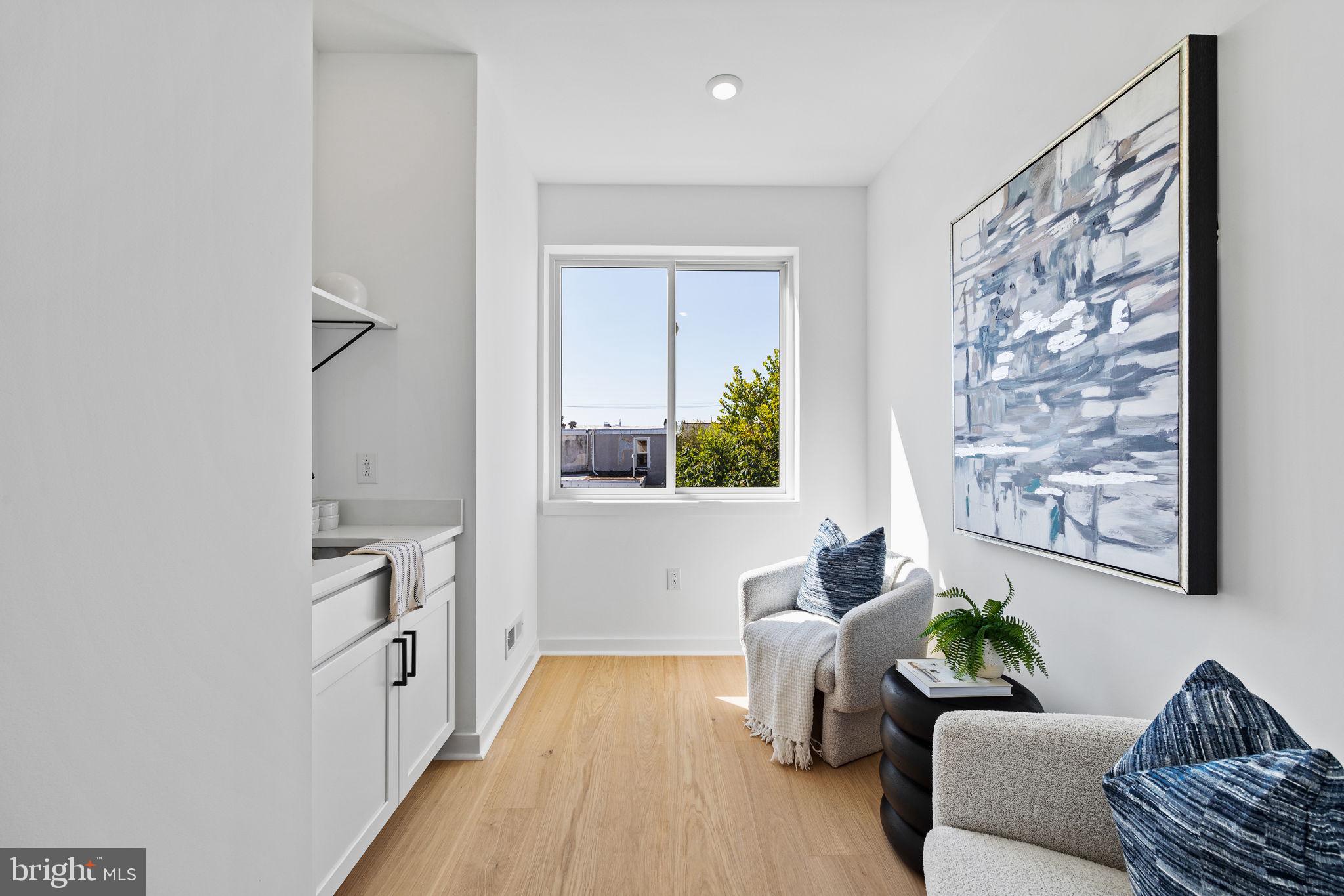 PORT RICHMOND - Residential