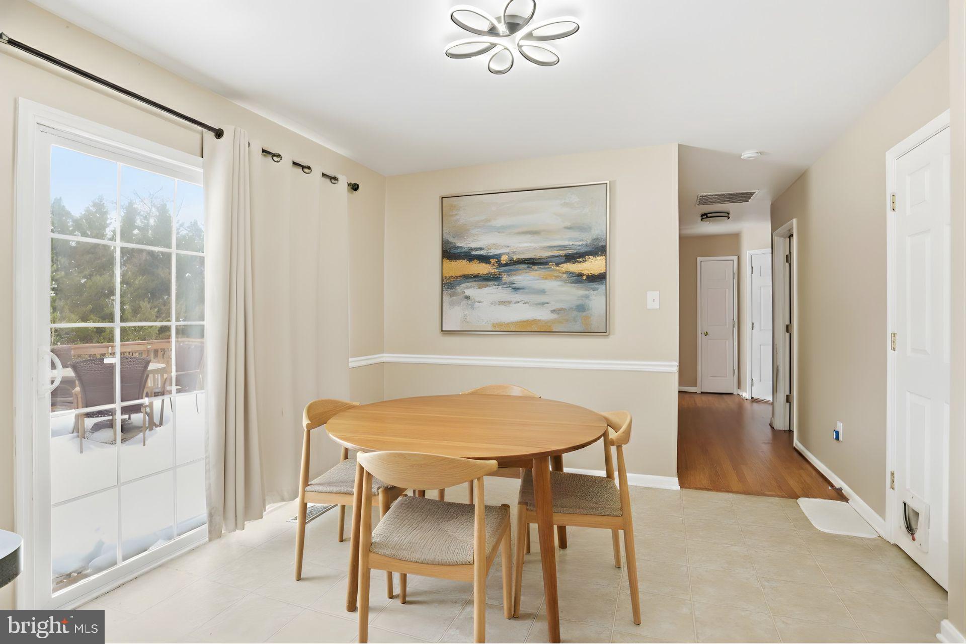 CEDAR LAWN - Residential