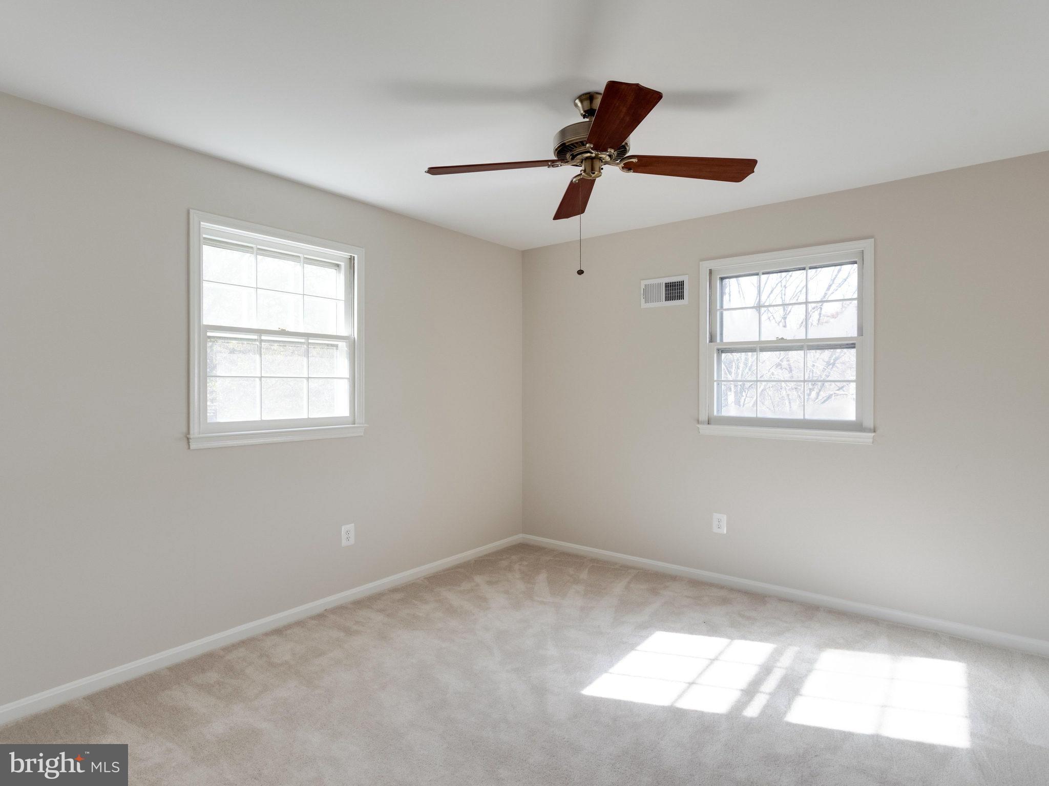 ORANGE HUNT ESTATES - Residential