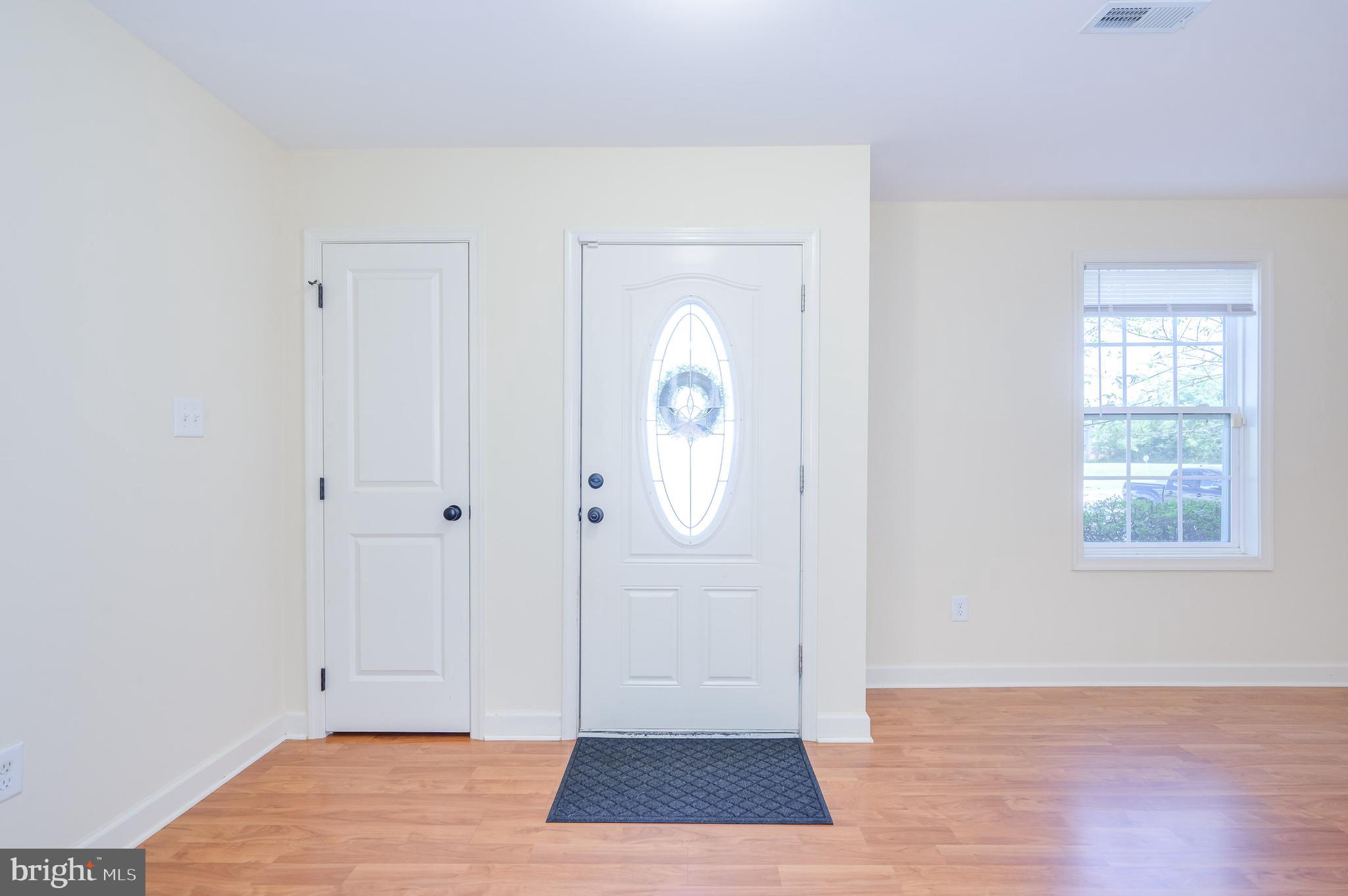 INWOOD VILLAGE - Residential