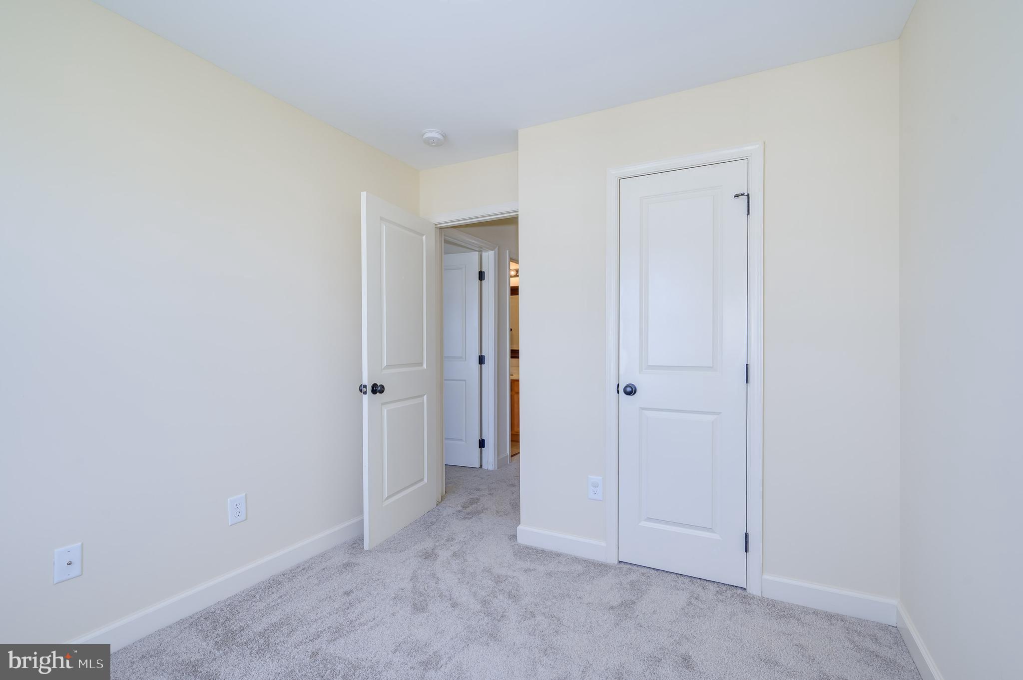 INWOOD VILLAGE - Residential