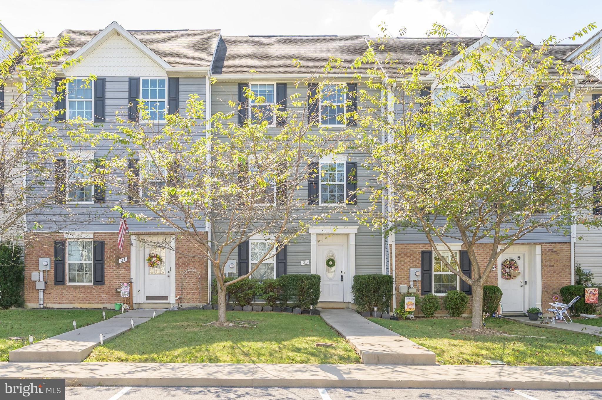 INWOOD VILLAGE - Residential