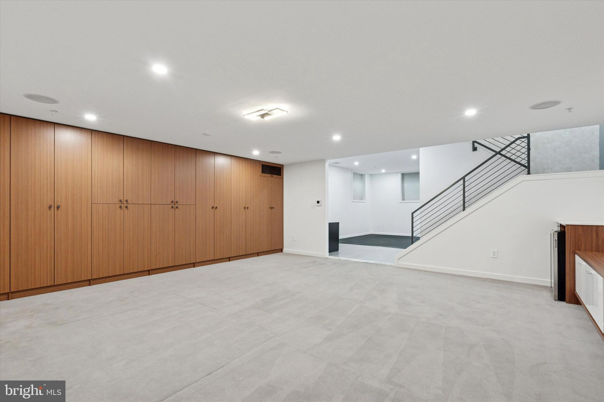 GRADUATE HOSPITAL - Residential