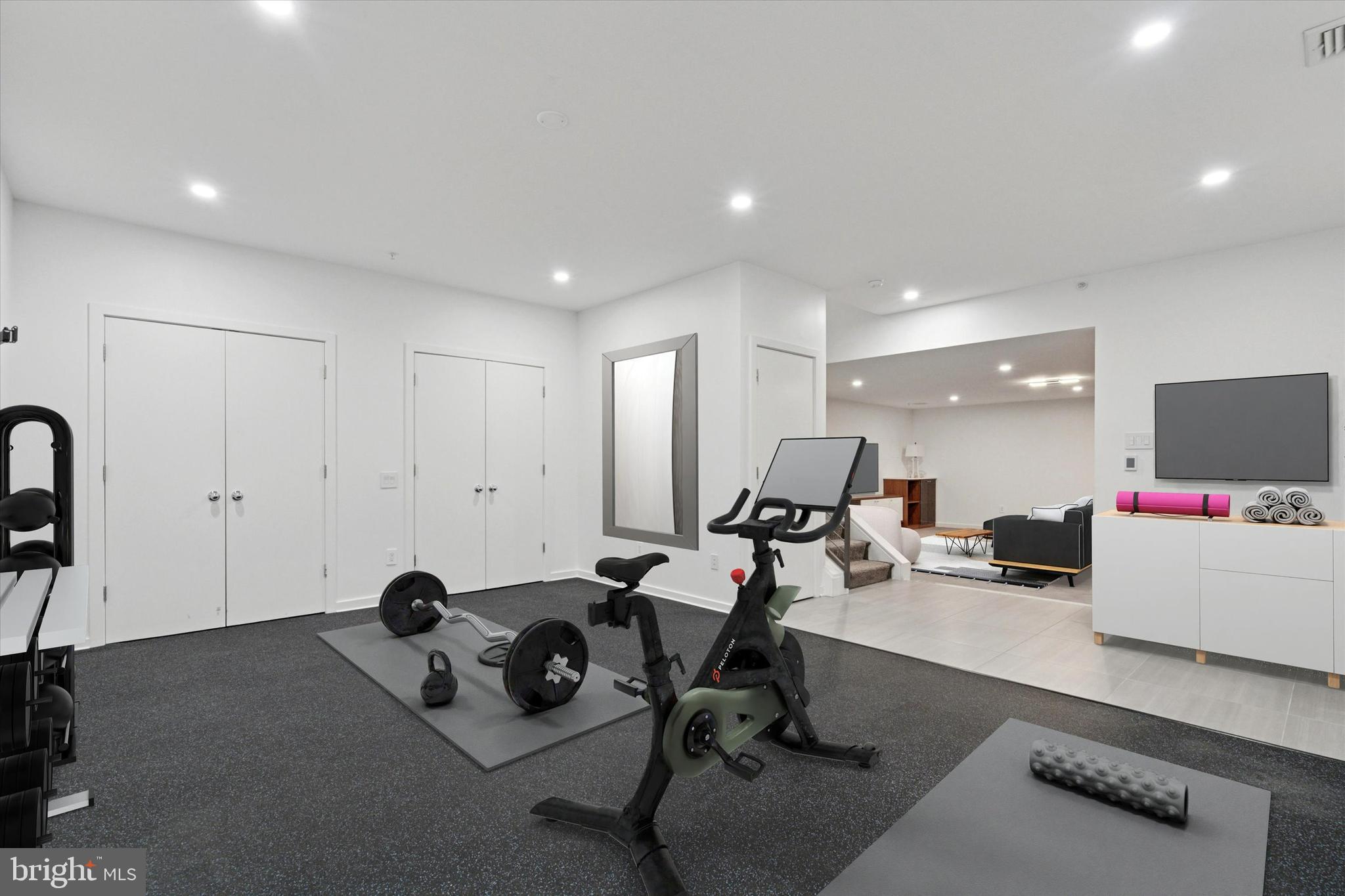 GRADUATE HOSPITAL - Residential