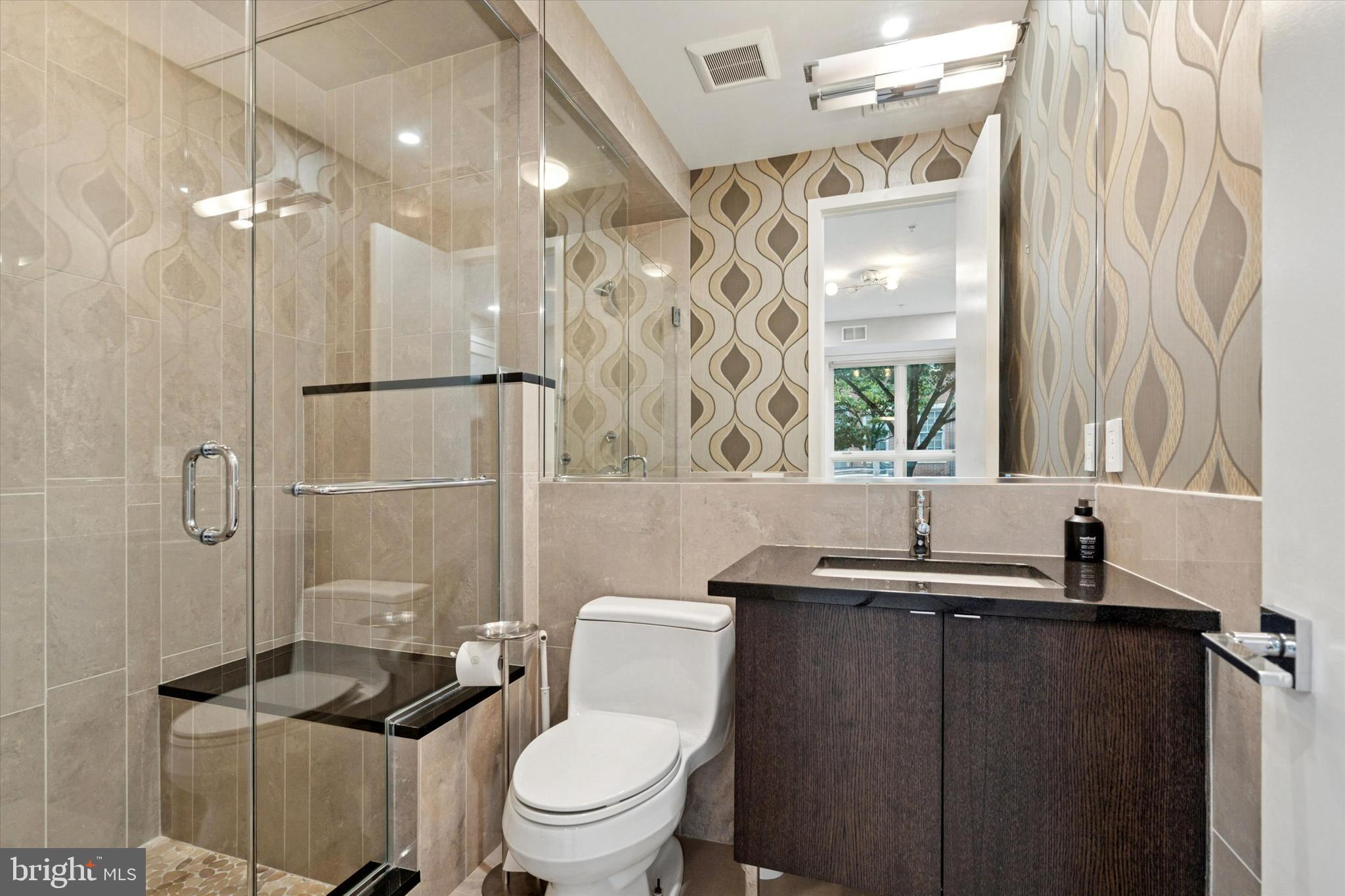 GRADUATE HOSPITAL - Residential